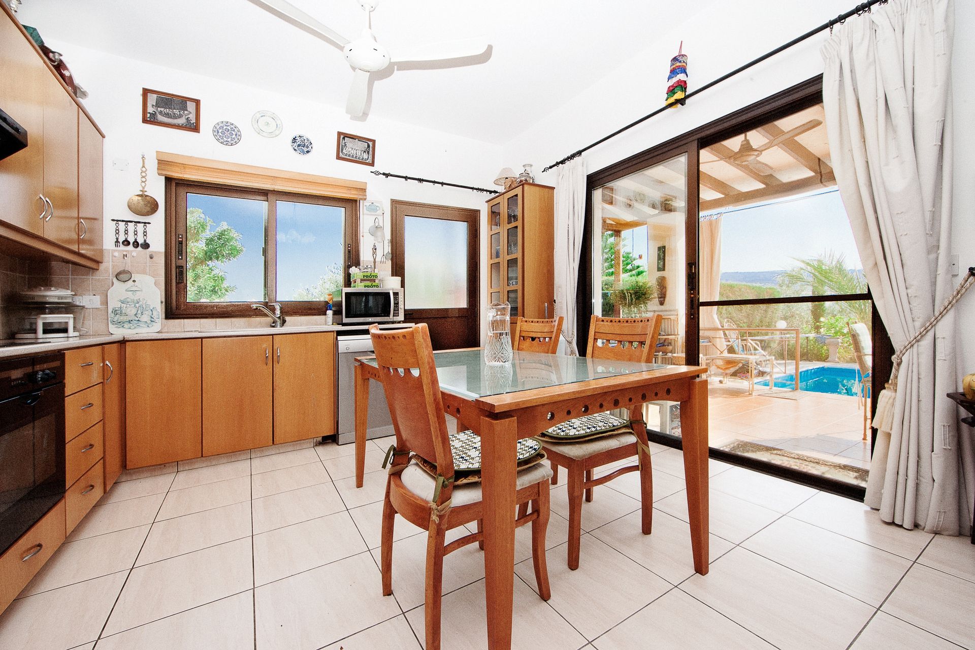 Дерево